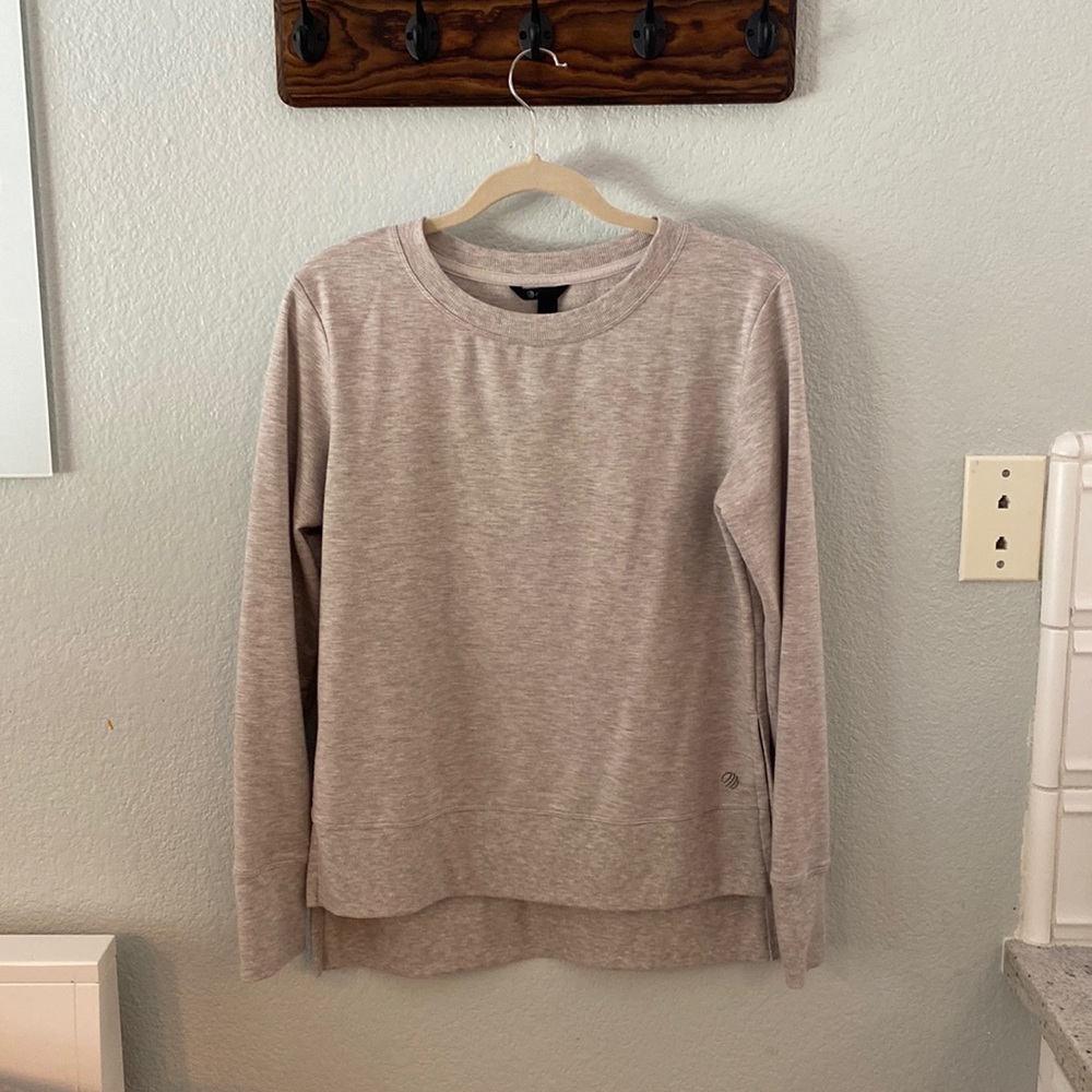 MPG sweatshirt